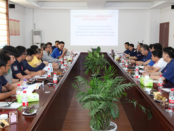 与细分领域客户做技术交流。